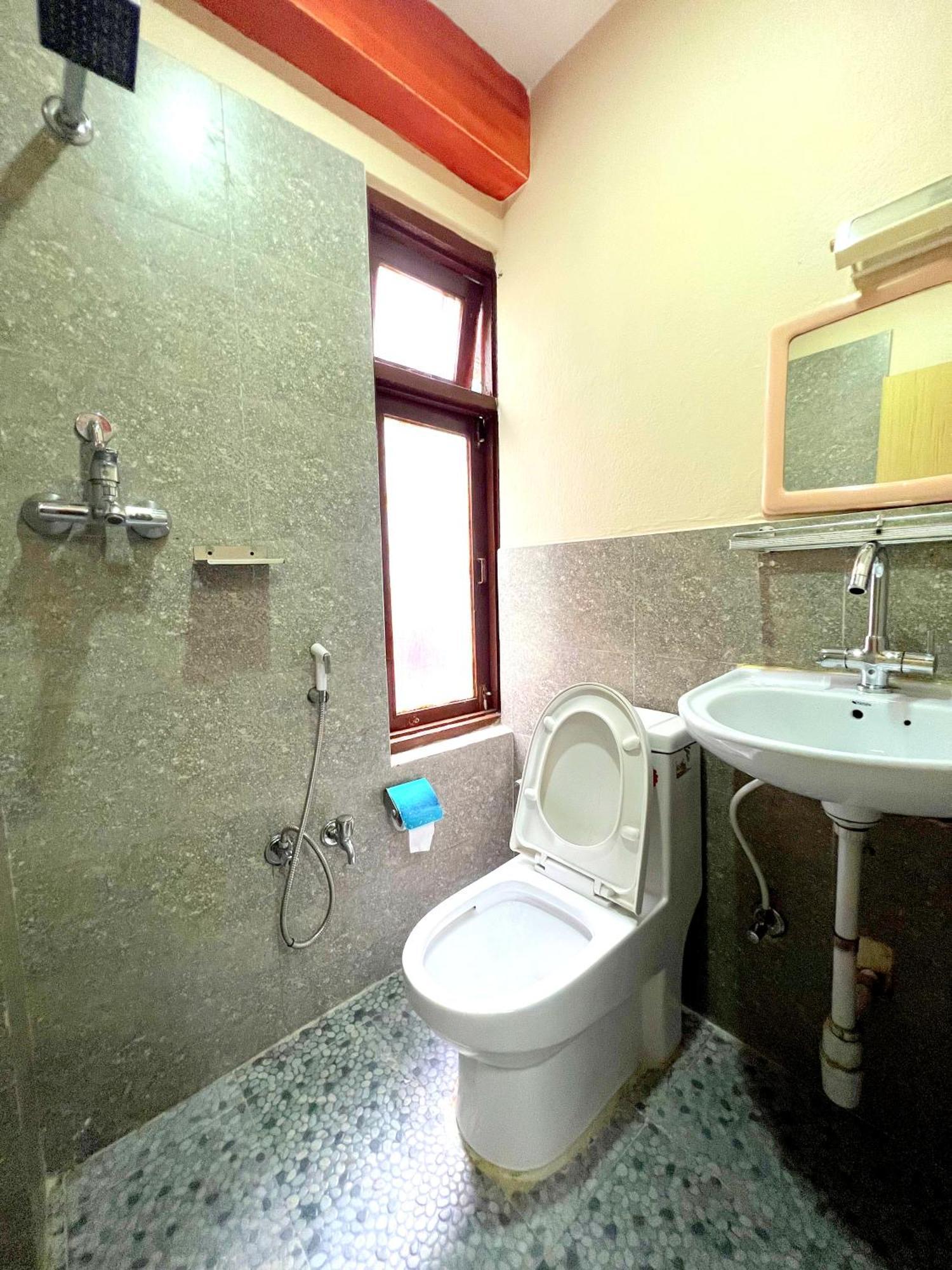 Thamel Seasons Hotel Kathmandu Kamer foto